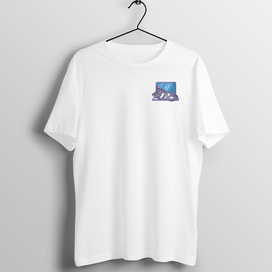 Tech-Savvy Cat's Siestea